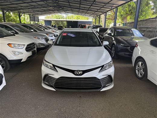Toyota Camry LE 2022 en venta en García Inoa